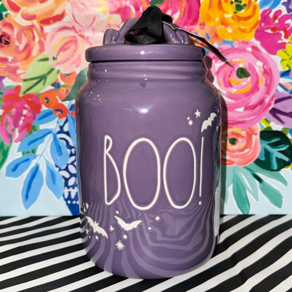 NEW NWT 2024 Rae Dunn Artisan Magenta Halloween Boo Spooky Canister With Bats 🦇